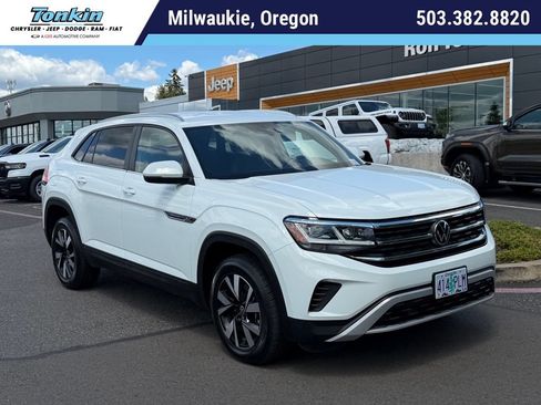 Used 2023 Volkswagen Atlas Cross Sport SE AWD/4WD image 1