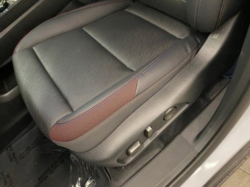 New 2026 Chevrolet Equinox RS image 14