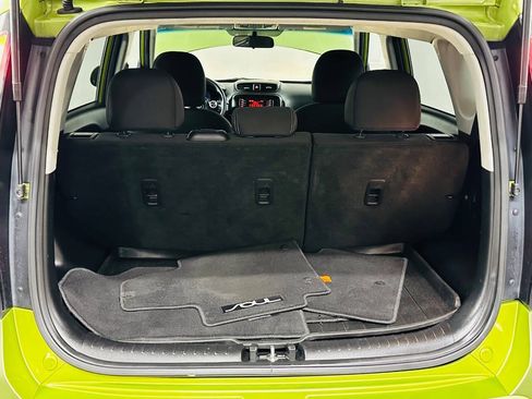 Used 2016 Kia Soul FWD image 26