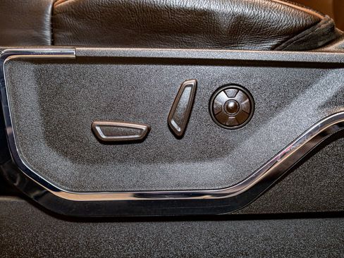 Used 2024 Ford F250 King Ranch w/ Chrome Package image 24