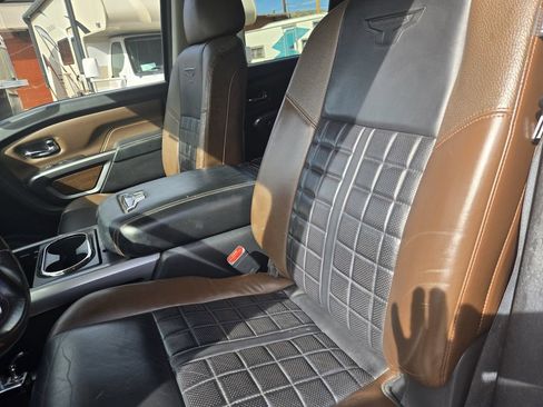 Used 2018 Nissan Titan Platinum Reserve w/ Platinum Utility Package AWD/4WD image 16