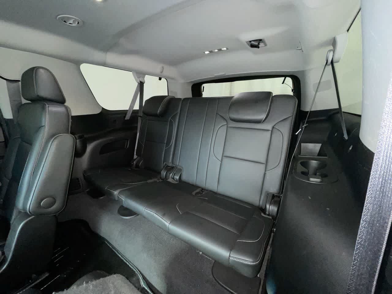Used 2019 Chevrolet Suburban LT AWD/4WD image 24