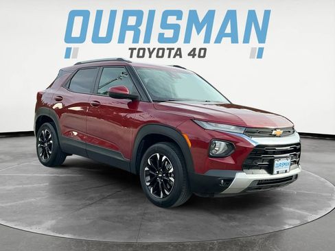 Used 2022 Chevrolet TrailBlazer LT w/ Driver Confidence Package image 9