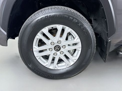 Used 2023 Toyota Tundra SR5 AWD/4WD image 31