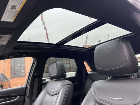 Certified 2022 Cadillac XT5 Premium Luxury w/ Technology Package image 22