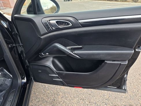 Used 2012 Porsche Cayenne S image 36