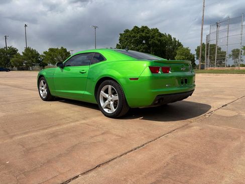Used 2010 Chevrolet Camaro LT RWD image 6