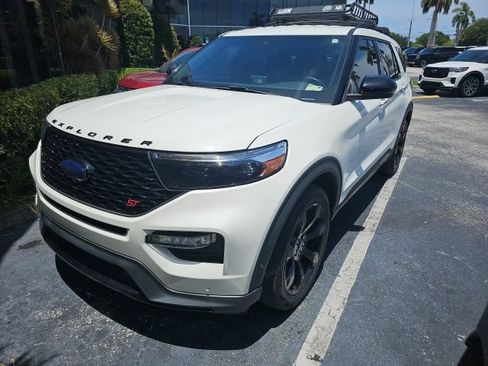 Used 2021 Ford Explorer ST w/ Equipment Group 401A AWD/4WD image 2