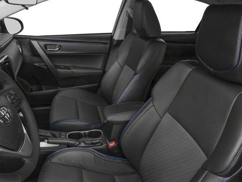 Used 2018 Toyota Corolla SE FWD image 9