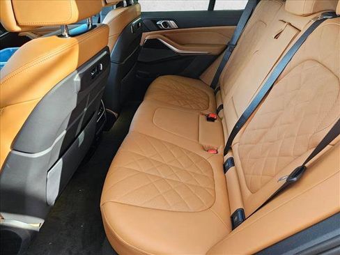 Used 2026 BMW X5 sDrive40i w/ Climate Comfort Package image 16