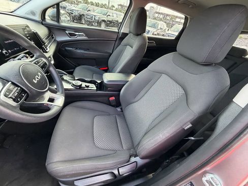 Used 2024 Kia Sportage LX AWD/4WD image 20