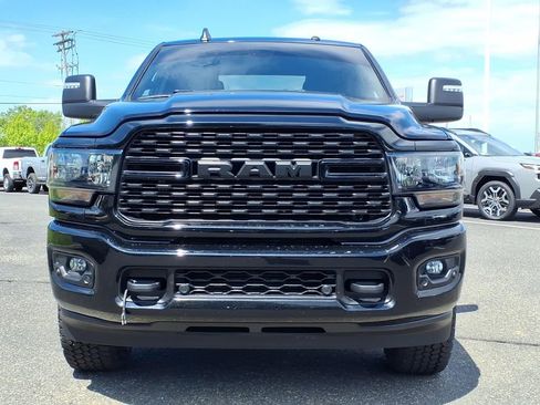 Certified 2024 RAM 2500 Big Horn w/ Night Edition AWD/4WD image 2