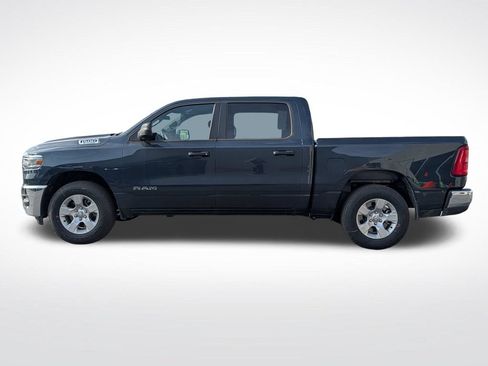New 2026 RAM 1500 4x4 Crew Cab image 3