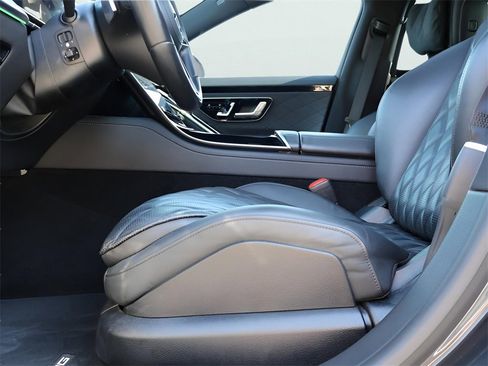 Used 2022 Mercedes-Benz S 500 4MATIC image 38