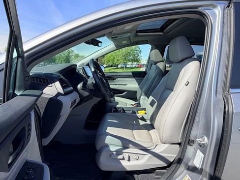 Used 2022 Honda Odyssey EX-L image 7