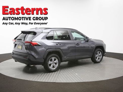 Used 2022 Toyota RAV4 XLE w/ Convenience Package AWD/4WD image 44