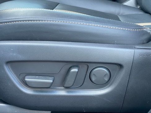 Certified 2025 MAZDA CX-90 3.3 Turbo w/ Premium Plus Pkg image 16