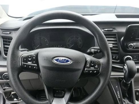 Used 2025 Ford Transit 350 XL AWD/4WD image 15