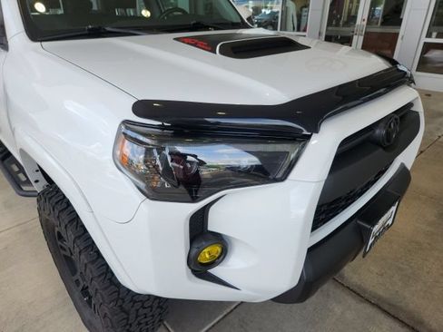 Used 2023 Toyota 4Runner TRD Off-Road Premium w/ Moonroof Package AWD/4WD image 8