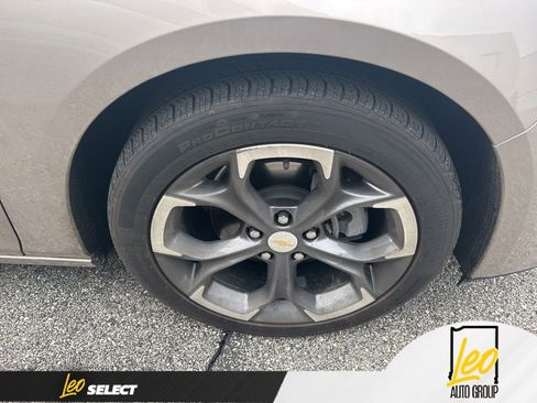 Used 2023 Chevrolet Malibu LT image 12