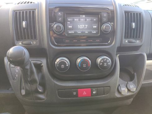 Used 2018 RAM ProMaster 2500 w/ Interior Convenience Group image 20