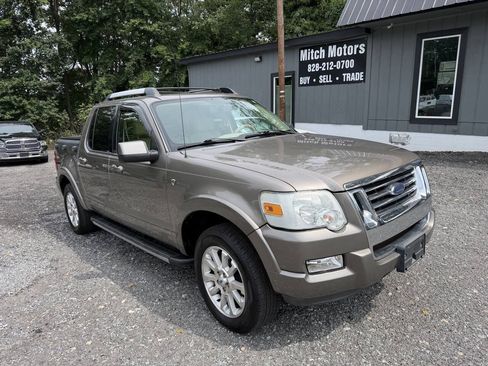 Used 2007 Ford Explorer Sport Trac Limited AWD/4WD image 1