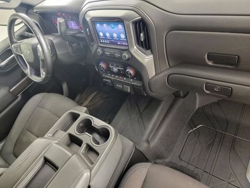 Used 2019 Chevrolet Silverado 1500 RST AWD/4WD image 19