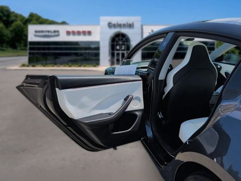 Used 2025 Tesla Model 3 Performance AWD/4WD image 27