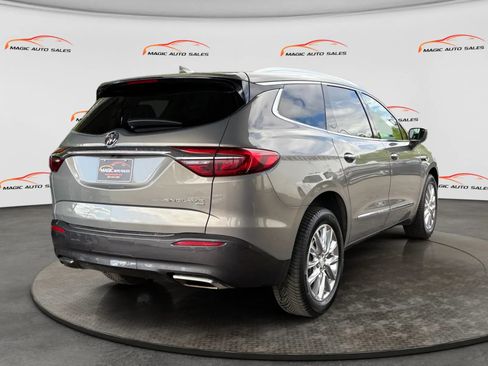 Used 2019 Buick Enclave Essence AWD/4WD image 10