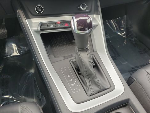 Certified 2023 Audi Q3 2.0T Premium Plus w/ Premium Plus Package AWD/4WD image 27
