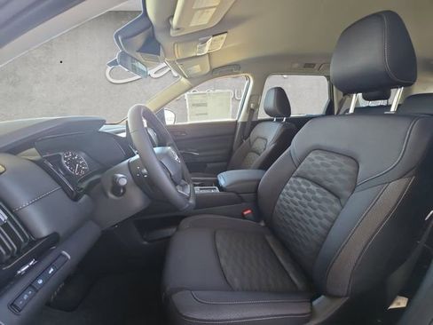 New 2026 Nissan Pathfinder SV FWD image 19