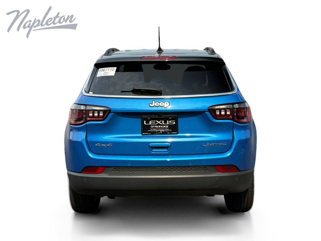 Used 2025 Jeep Compass Limited AWD/4WD image 4