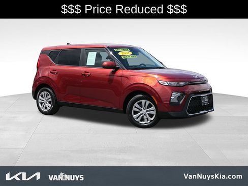 Used 2021 Kia Soul LX FWD image 29