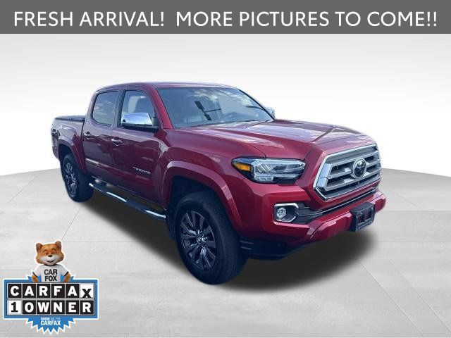 Used 2020 Toyota Tacoma Limited AWD/4WD image 1