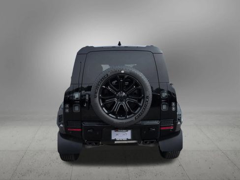New 2026 Land Rover Defender 110 OCTA AWD/4WD image 5