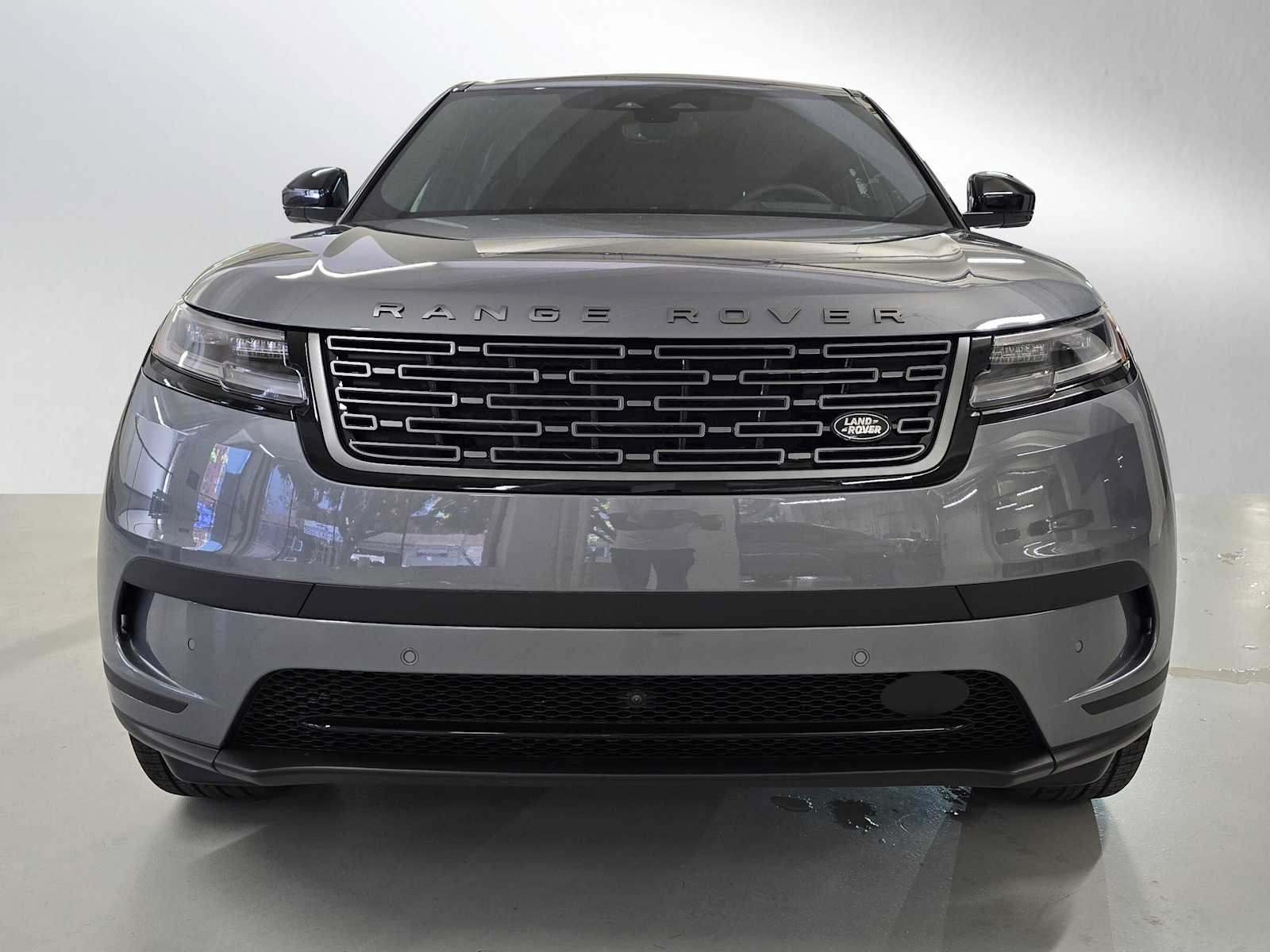 New 2026 Land Rover Range Rover Velar S AWD/4WD image 8