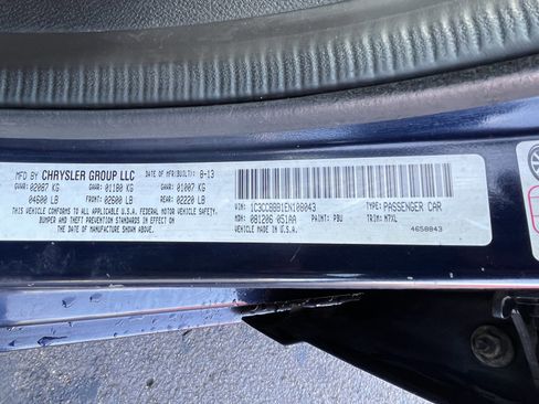 Used 2014 Chrysler 200 Touring image 17