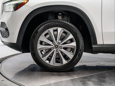 Used 2021 Mercedes-Benz GLE 350 w/ Premium Package image 13