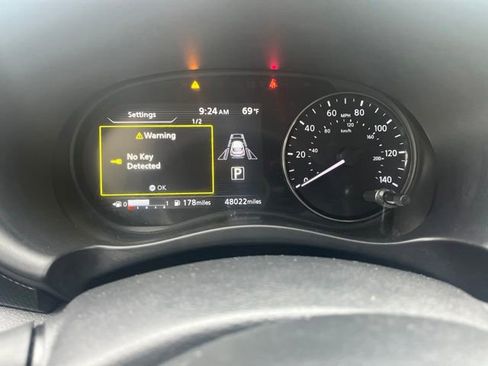 Used 2024 Nissan Kicks SV w/ Exterior Package FWD image 19