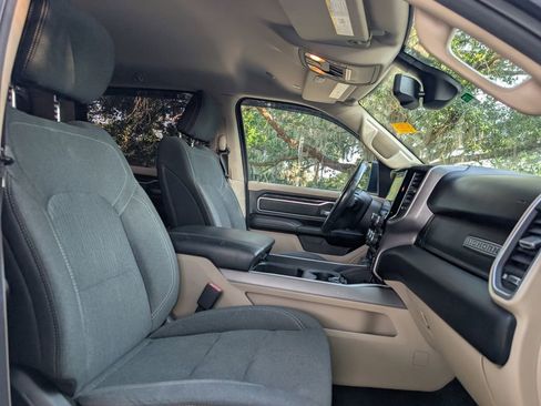Used 2019 RAM 1500 Big Horn AWD/4WD image 19