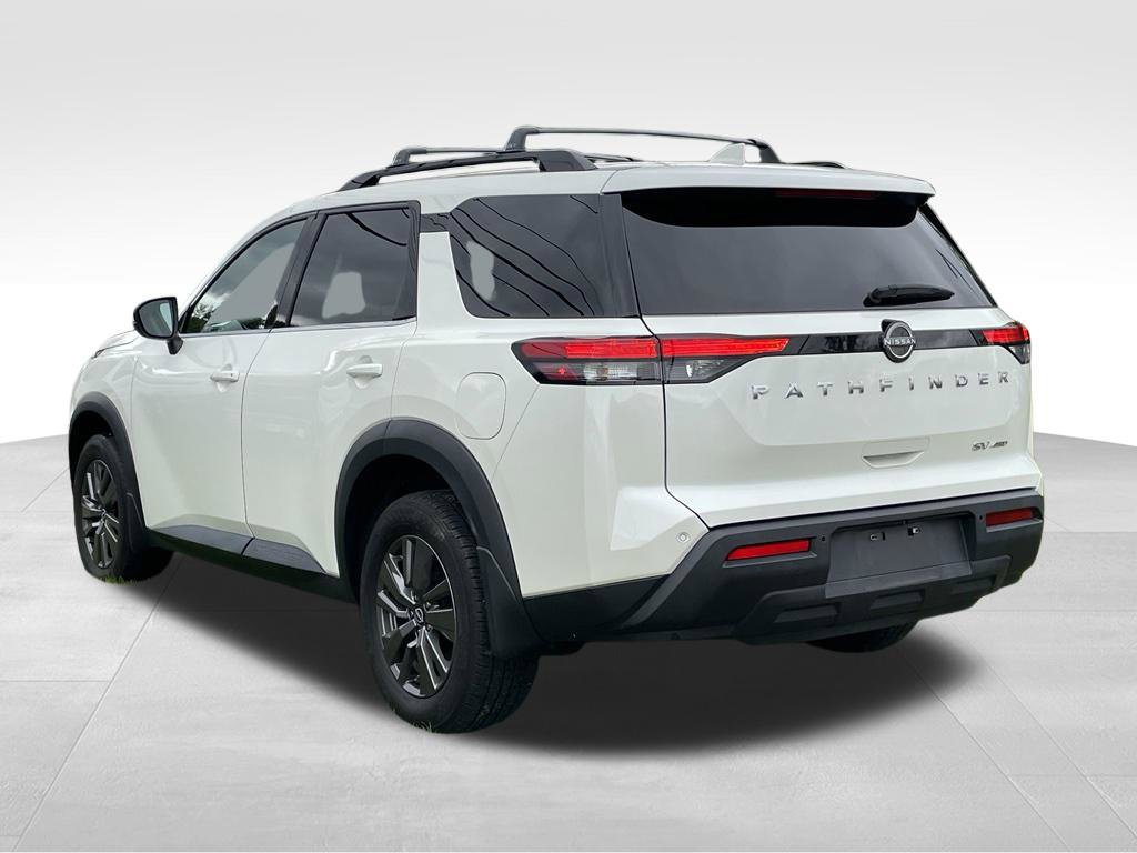 Certified 2024 Nissan Pathfinder SV AWD/4WD image 5