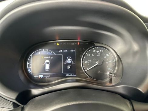 Used 2022 Nissan Kicks SV image 17