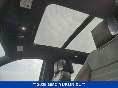 New 2025 GMC Yukon XL Denali Ultimate AWD/4WD image 20