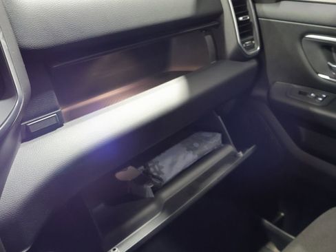 Used 2025 RAM 1500 Big Horn AWD/4WD image 33