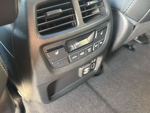 Used 2021 Honda Passport Touring image 12