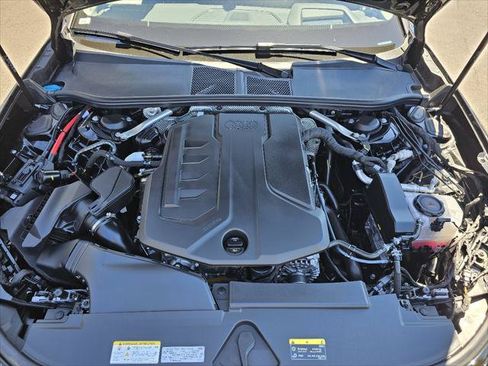 Used 2025 Audi A5 2.0T Premium Plus w/ Premium Plus AWD/4WD image 8