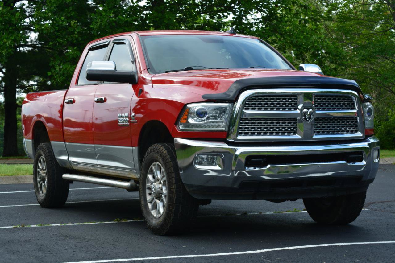 Used 2015 RAM 2500 Laramie AWD/4WD image 3