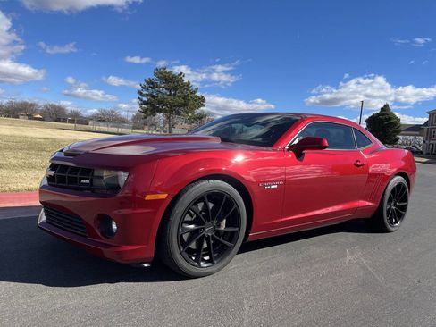 Used 2012 Chevrolet Camaro SS image 1