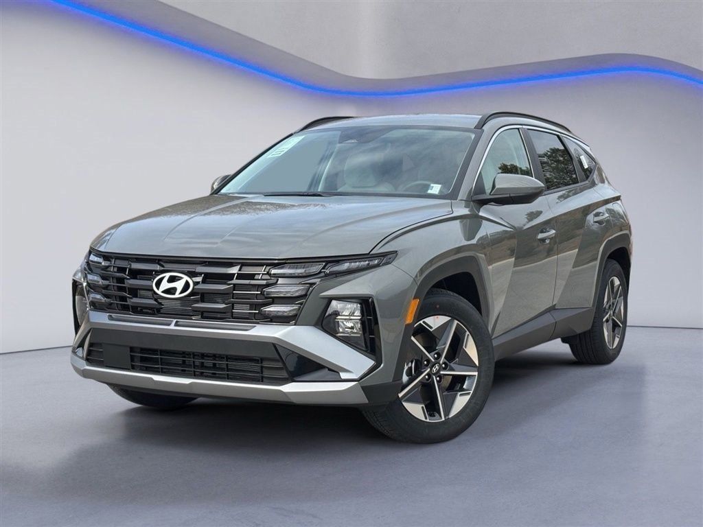 New 2026 Hyundai Tucson SEL Plus FWD image 2