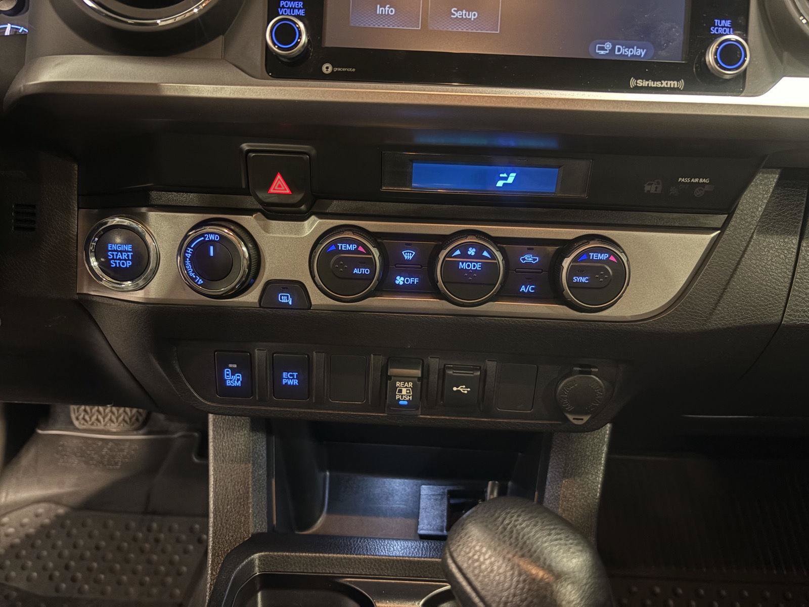 Used 2023 Toyota Tacoma SR5 w/ Technology Package AWD/4WD image 32